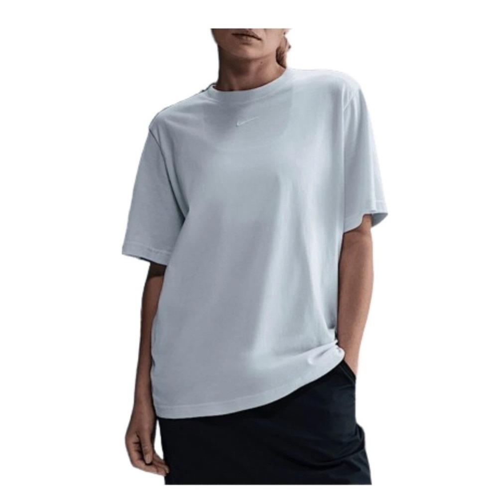 Nike Sportswear Essential Women's T-Shirt (Blue Tint)